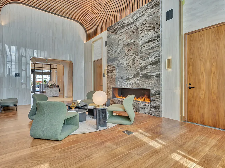 3240 William Coltson Ave — Photo 164