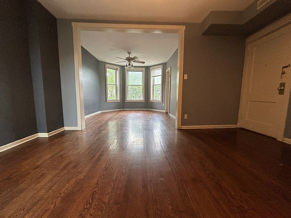 1st image of 2625 N Sacramento Ave #2