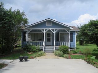 21 Frierson Rd, Picayune, MS 39466