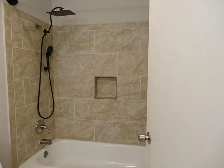 864 Augusta Dr #208 — Photo 19