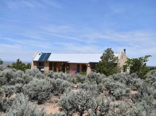 54 Jaracito Rd, El Prado, NM 87556