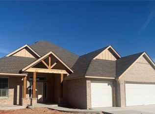 12009 SW 50th St, Mustang, OK 73064