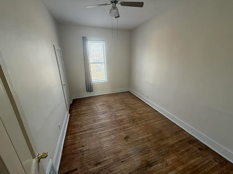 713 Terrace Ave #1/2 — Photo 13