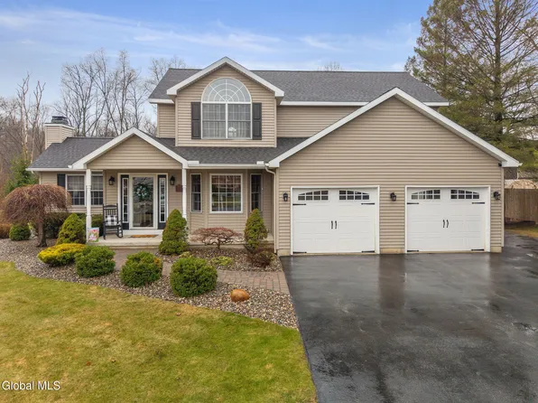 79 Dewey Avenue, Mechanicville, NY 12118