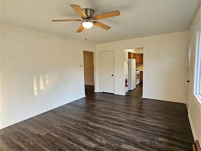 473 Deidrick Rd — Photo 2
