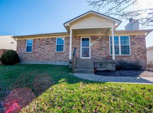 12209 Somerset Dr, Louisville, KY 40229