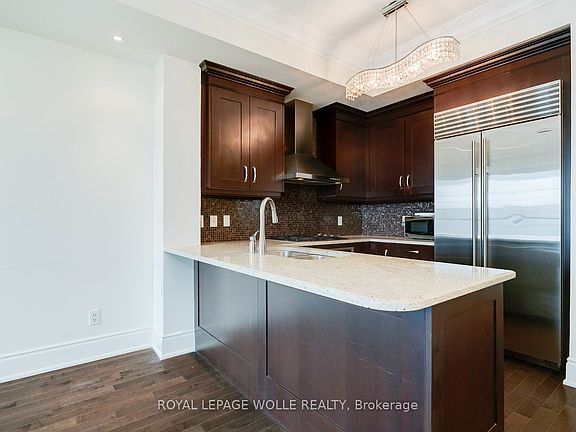 5th image of 1717 Avenue Rd #307