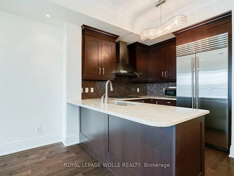1717 Avenue Rd #307 — Photo 5