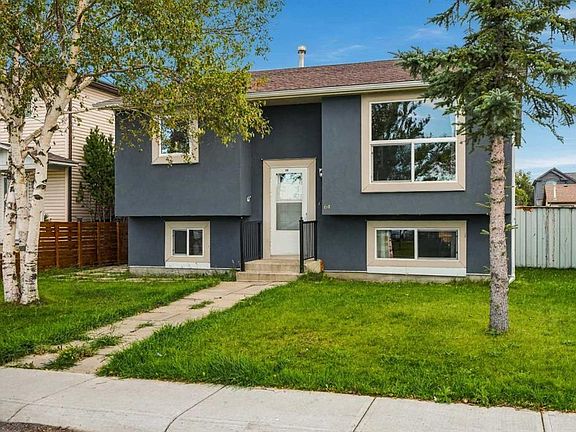 2nd image of 64 N Castlebrook Rise NE