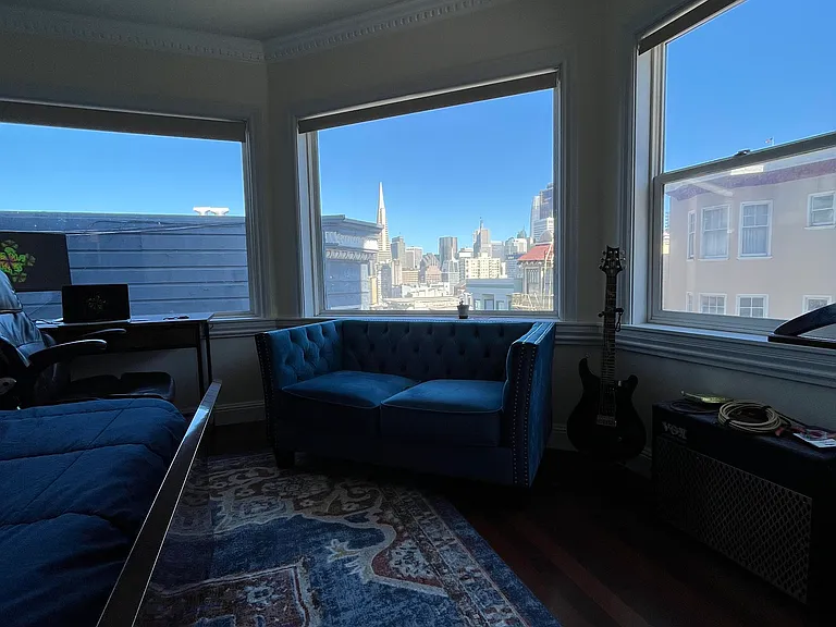 1502 Taylor St #2 — Photo 3