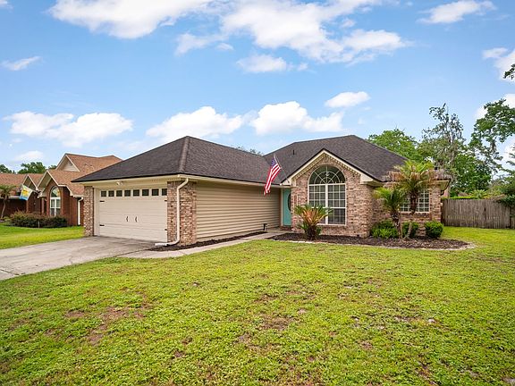 2nd image of 12241 Breckenridge Ct