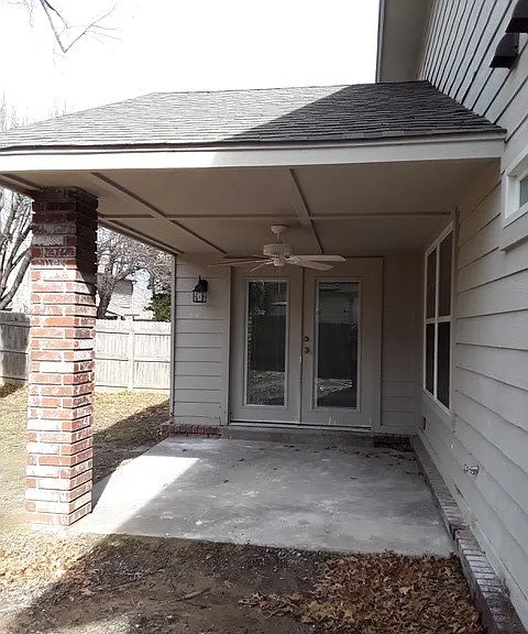 9224 S Hudson Ave — Photo 22