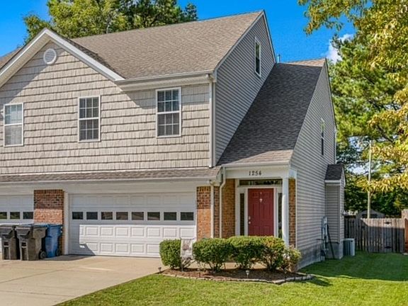 4th image of 1254 Bells Rd