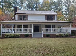 2 Jordan Dr, Pittsboro, NC 27312