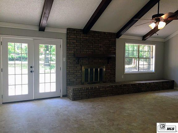 2nd image of 12 Quail Ridge Dr