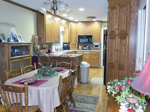 5th image of 308 Beverly Hills Cir