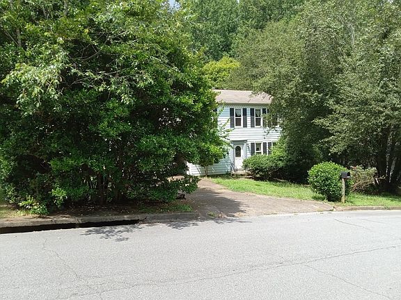 3rd image of 10680 Plantation Bridge Dr