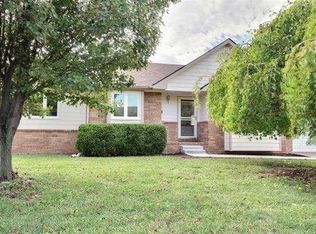 2007 N Homestead St, Wichita, KS 67208