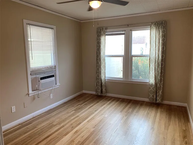 307 Avondale St #1.5 — Photo 13