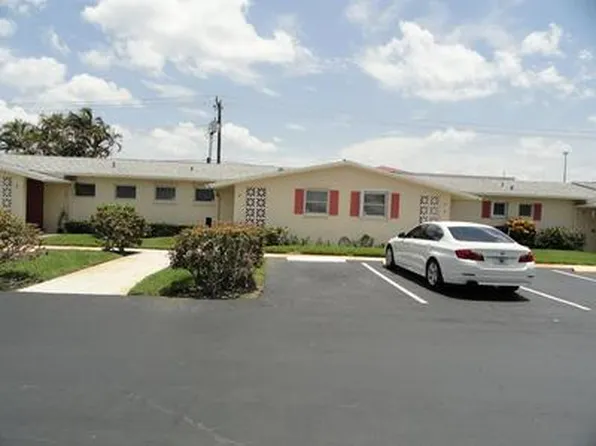 2950 Ashley Dr E, West Palm Beach, FL 33415