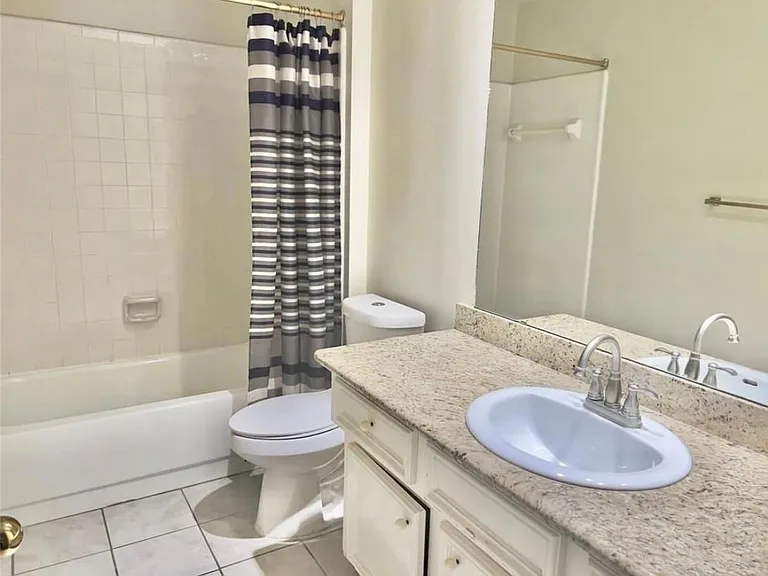 22527 Wildwood Grove Dr — Photo 13