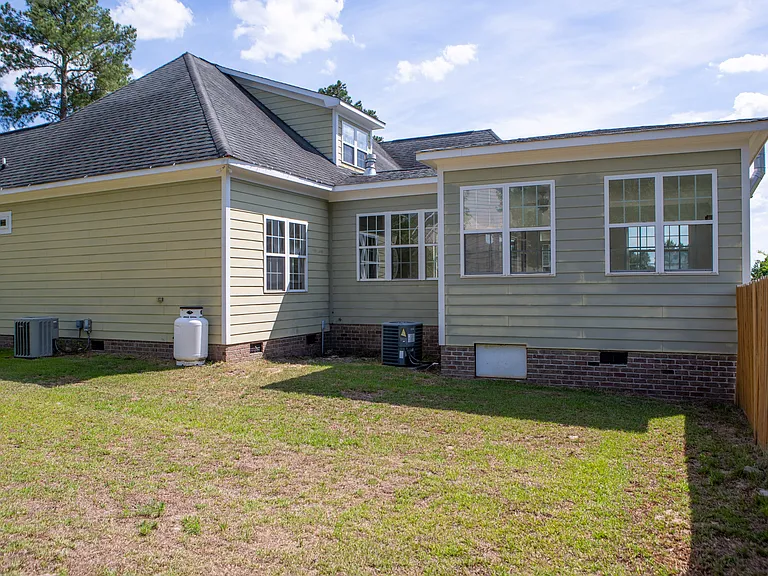 432 Booth Pond Rd — Photo 7
