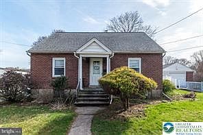 1st image of 520 Thomas St