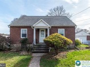 520 Thomas St, Coopersburg, PA