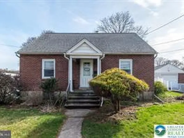 520 Thomas St, Coopersburg, PA 18036