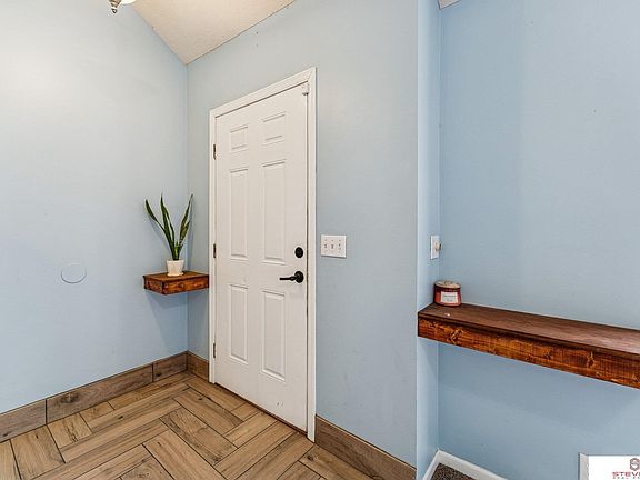 3rd image of 10859 Newport Ave
