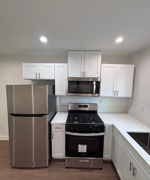205 1/2 W Colden Ave — Photo 3