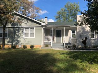 876 Big Willow Rd, Hendersonville, NC 28739