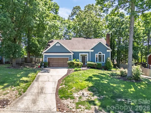2133 Highland View Ln, Charlotte, NC 28214