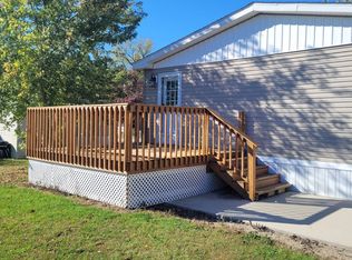 8000 Warren Wood Lakewood Dr #3, Three Oaks, MI 49128