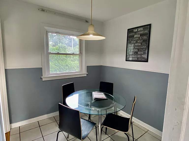 154 Sanford Ave — Photo 3