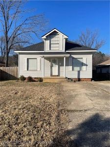 1615 Dechard St, Van Buren, AR, 72956