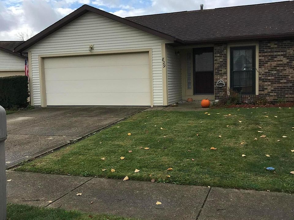 1st image of 829 Applewood Ln
