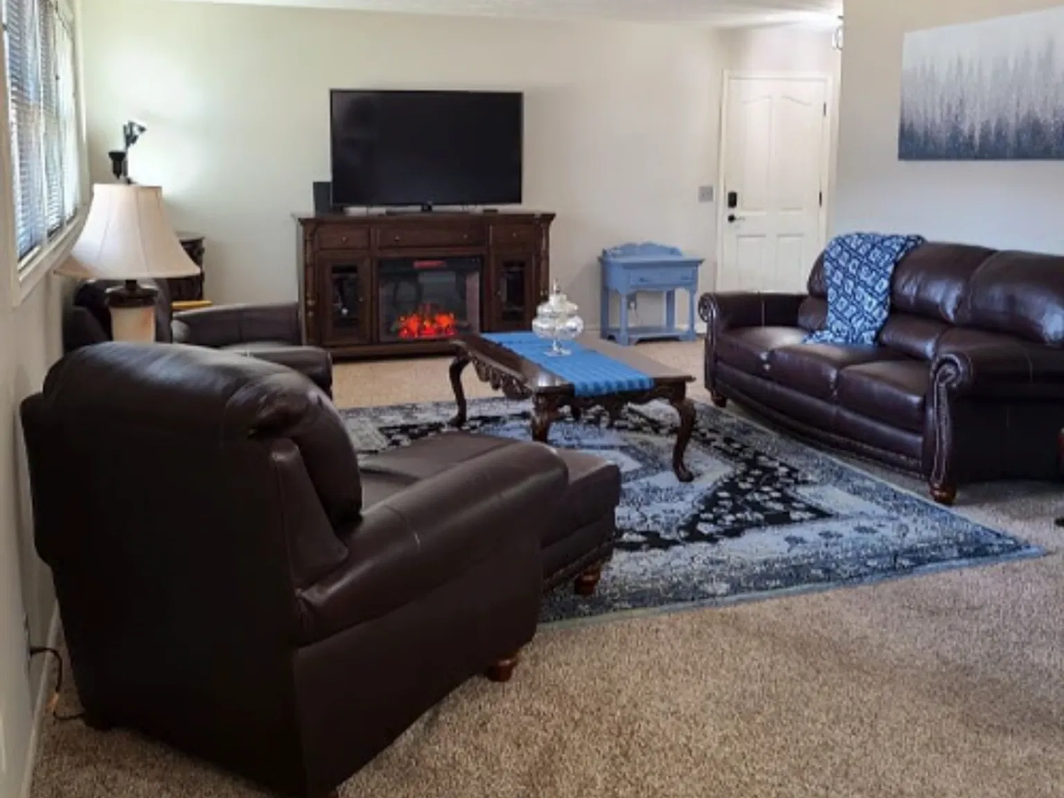 Woodcrest Condos — Photo 4