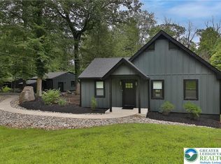 826 Rocky Valley Rd, Quakertown, PA 18951