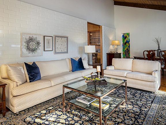 3rd image of 5428 Vista Del Arroyo Dr