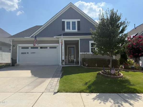 144 Warm Wind Dr, Clayton, NC 27527
