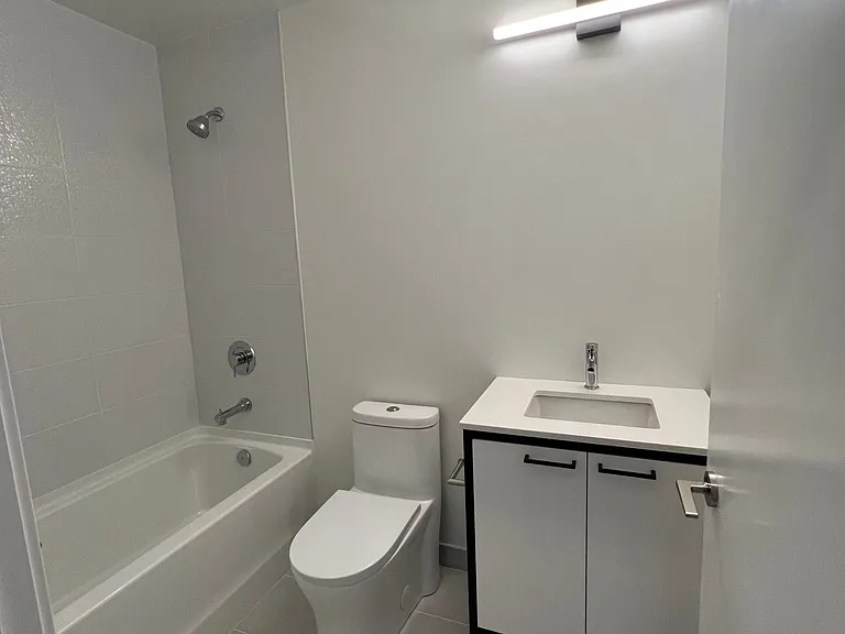 1808 Saint Clair Ave W #618 — Photo 13