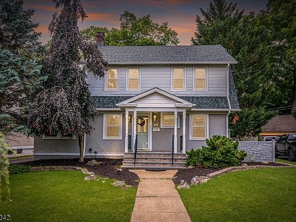 5th image of 1140-42 Hillside Ave