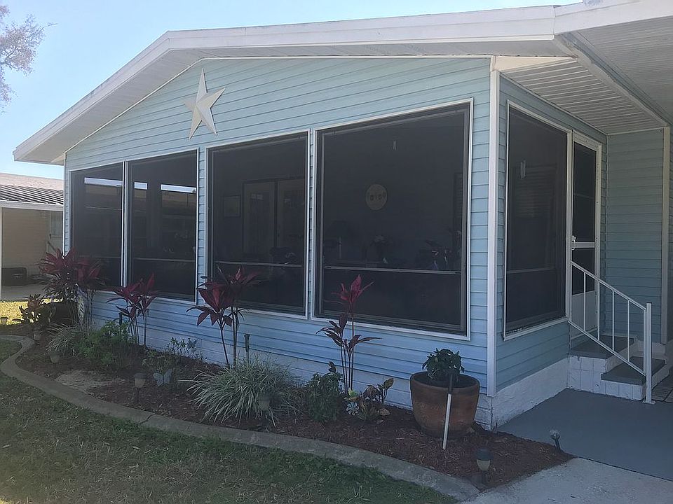 Front/Screen Porch
