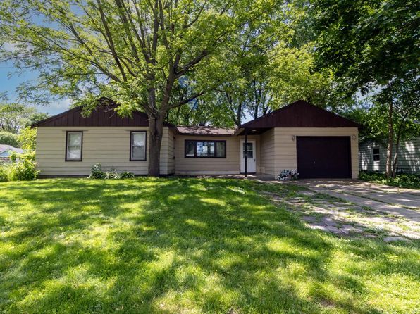 Elkhorn WI Real Estate - Elkhorn WI Homes For Sale | Zillow