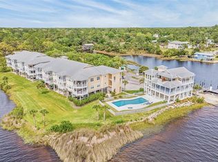 326 2nd Ave N #206, Steinhatchee, FL 32359