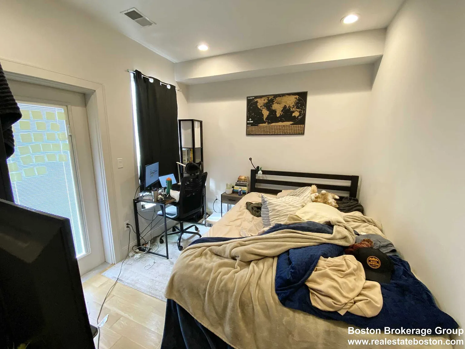 4 bed, $4,500 — Photo 2
