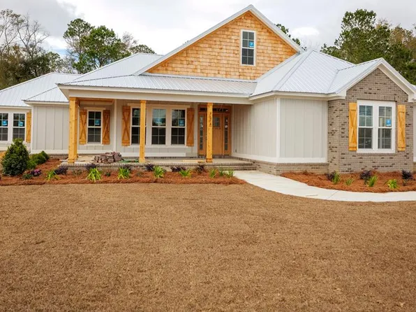 3052 Mary Powell Way, Hahira, GA 31632