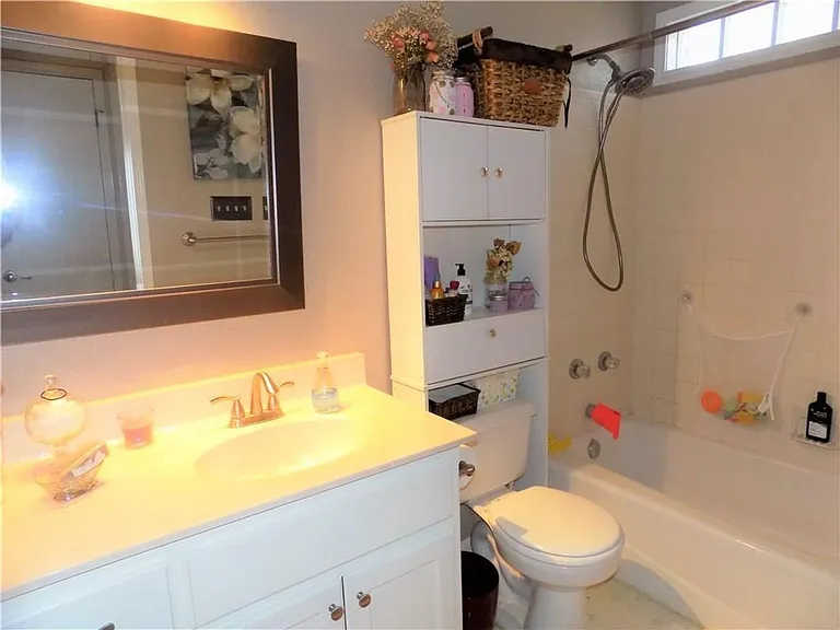 2306 Raintree Path — Photo 15
