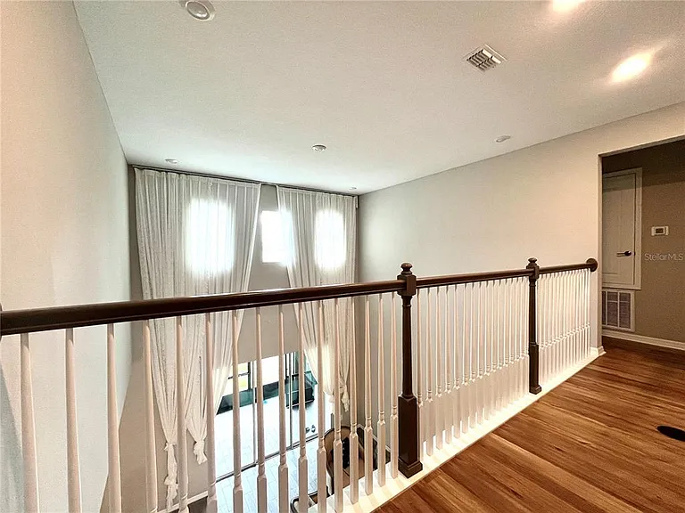 2853 High Pointe St — Photo 19
